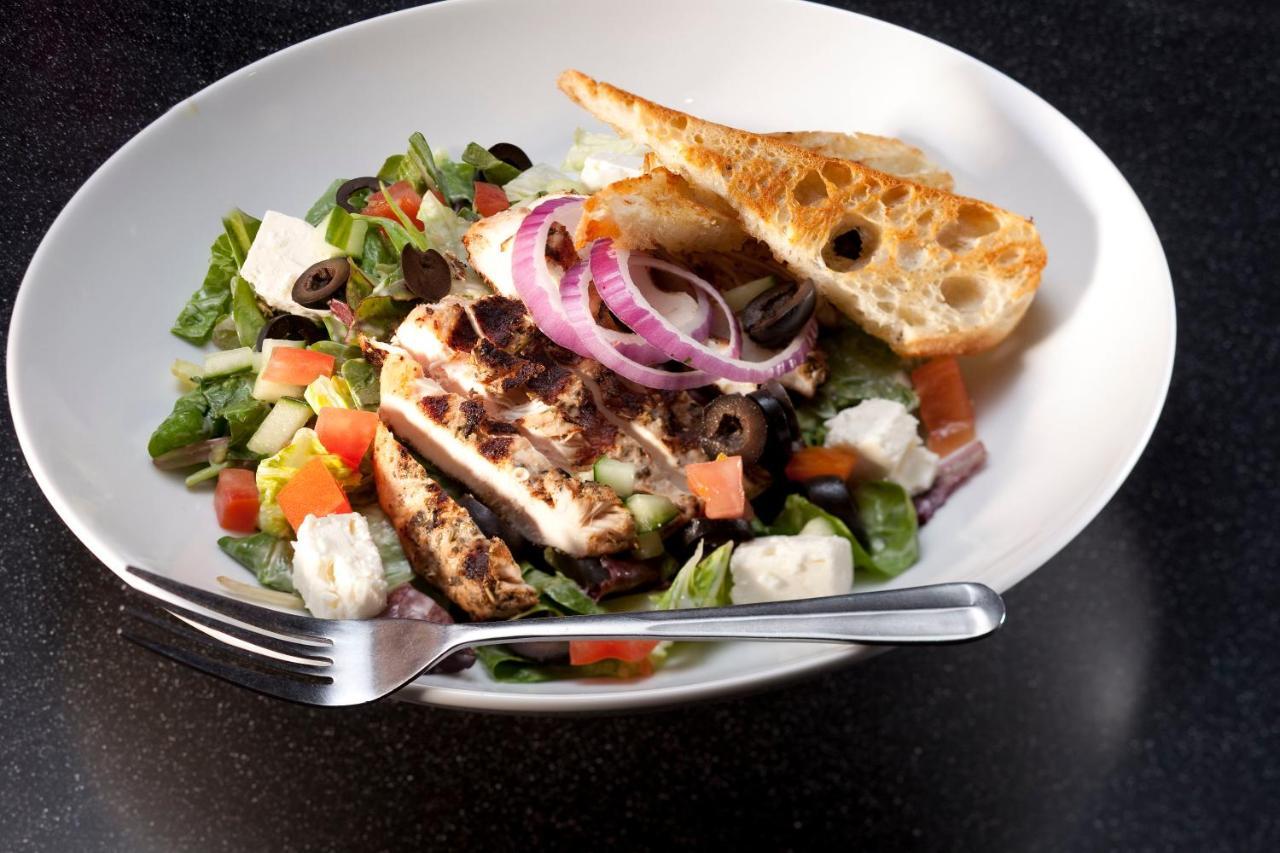Holiday Inn Athens - University Area Εξωτερικό φωτογραφία